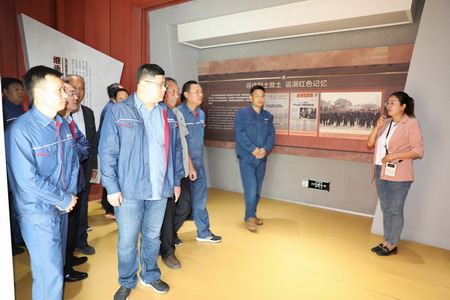 蘇鹽集團:“主題黨日+紅色教育”推動黨史學習教育走深走實 蘇鹽集團:“主題黨日+紅色教育”推動黨史學習教育走深走實