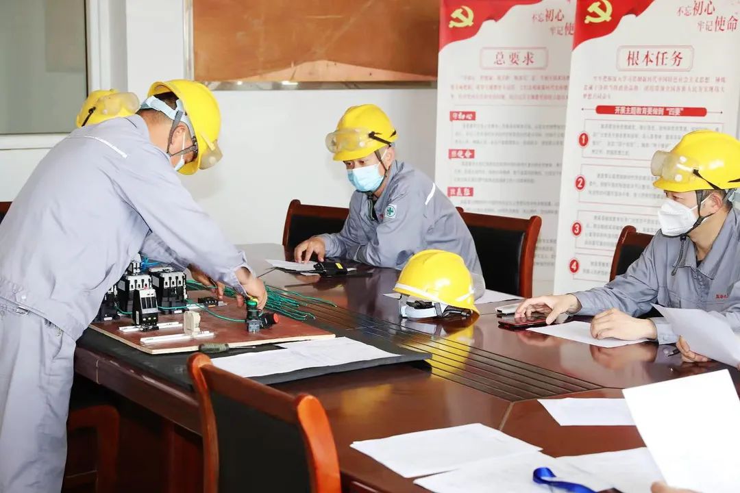 大干紅五月丨鹽海化工公司：奮力拼搏創(chuàng)佳績 捷報頻傳奏凱歌