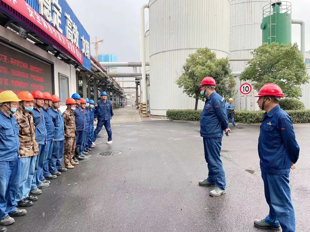 安全生產(chǎn)月丨蘇鹽井神公司:抓牢安全月活動 筑牢安全“防火墻” 安全生產(chǎn)月丨蘇鹽井神公司:抓牢安全月活動 筑牢安全“防火墻”