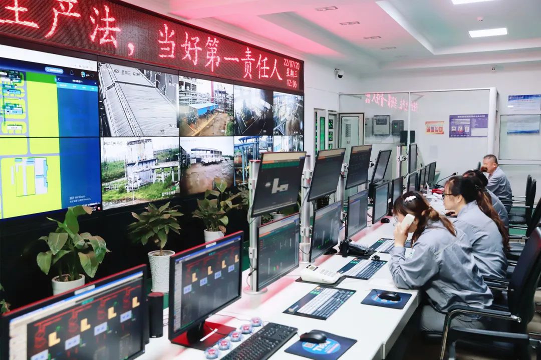 鹽海化工公司:壓實責任抓落實 聚焦聚力創新高 鹽海化工公司:壓實責任抓落實 聚焦聚力創新高